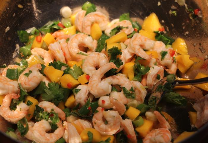 Recept: Ceviche van scampi en mango Recept: Ceviche van scampi en mango
